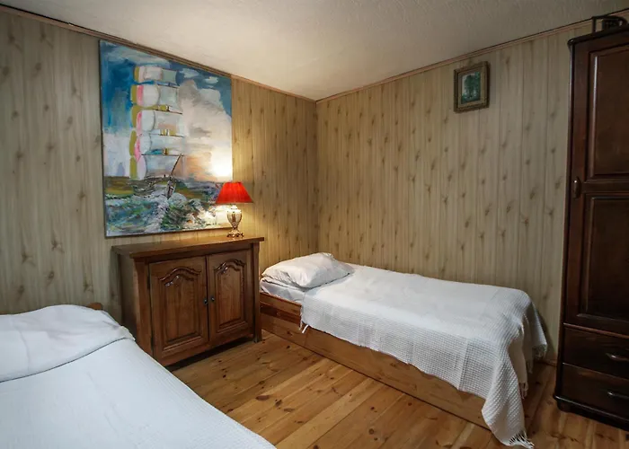 Guest house Asesor 4*